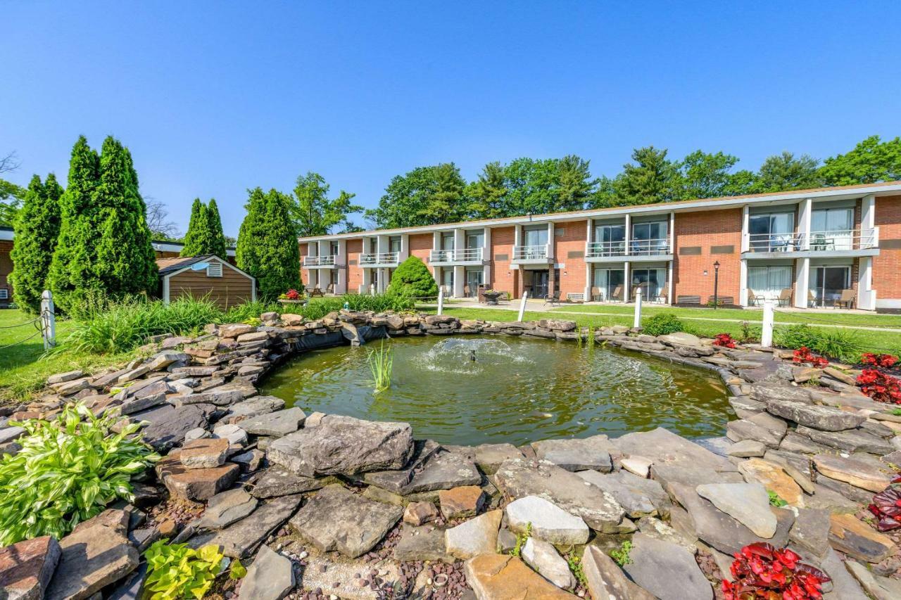 Aire Hotel Lebanon Hershey Екстериор снимка