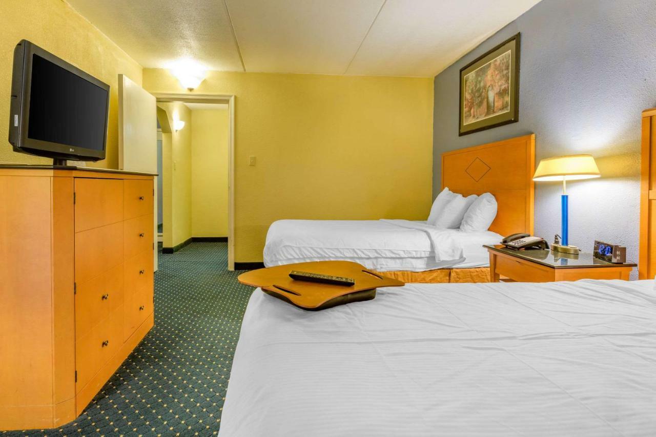 Aire Hotel Lebanon Hershey Екстериор снимка