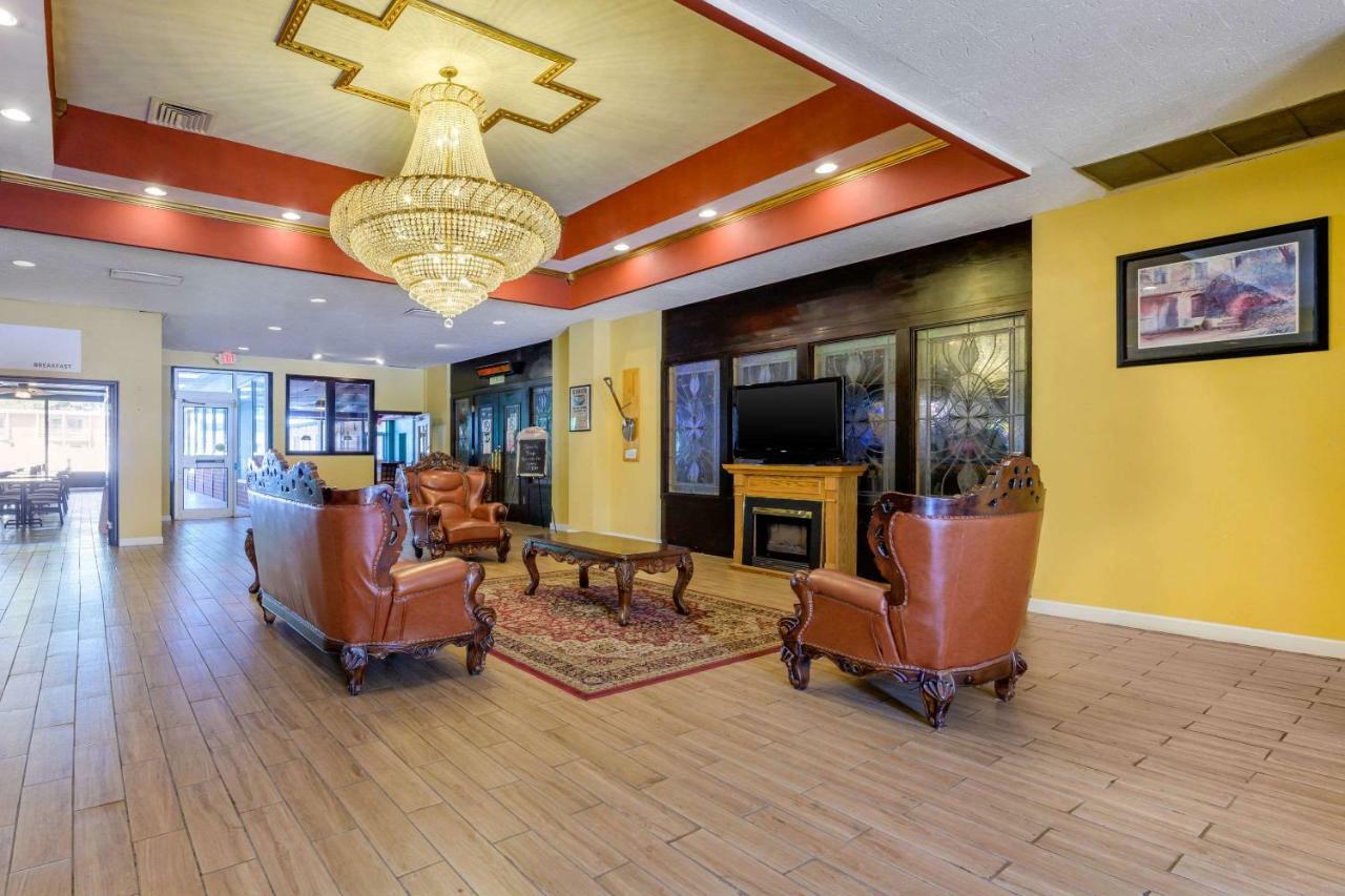 Aire Hotel Lebanon Hershey Екстериор снимка